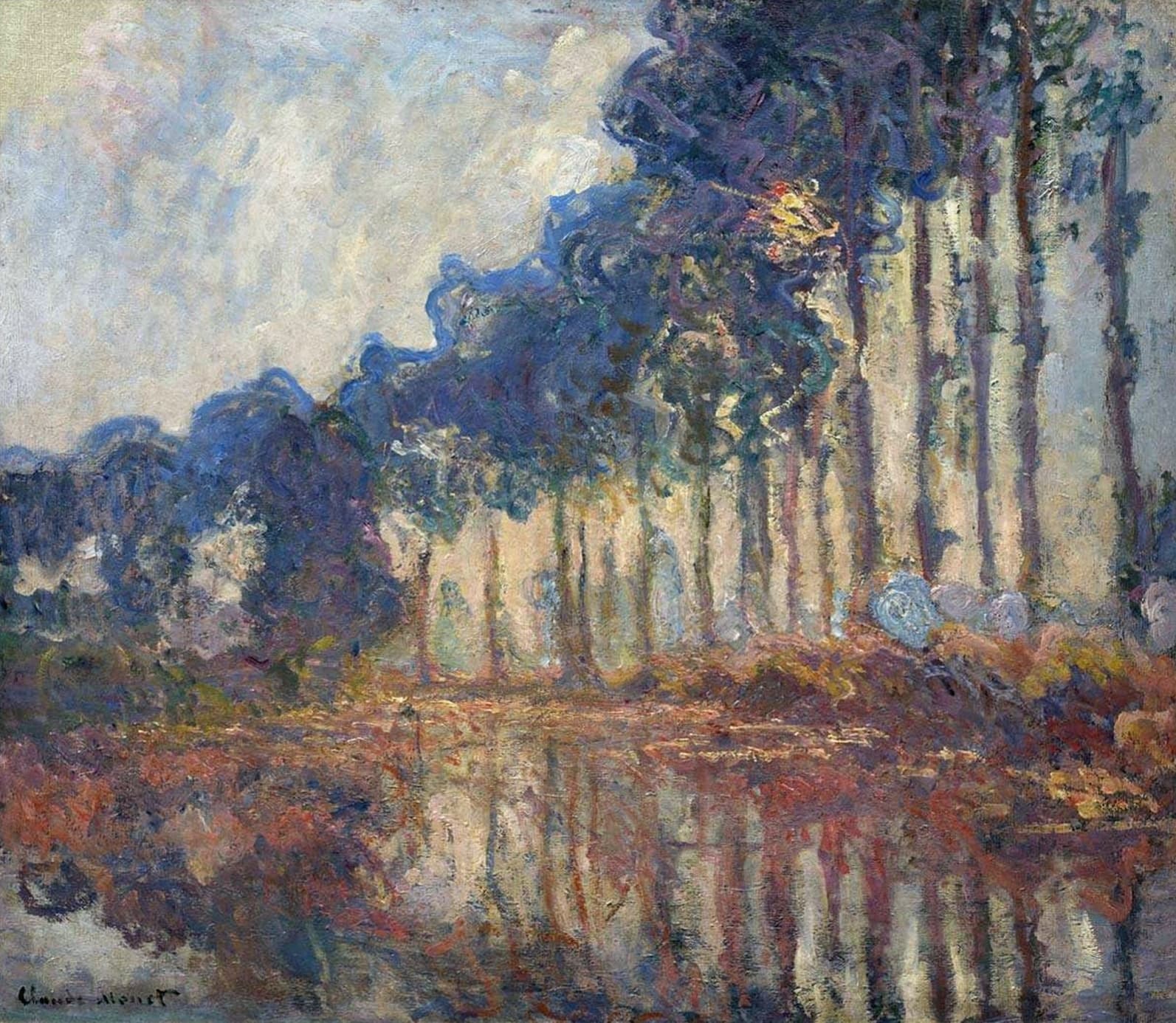A curving row of blue and violet poplars rises from left to right along a rust-colored riverbank under a pale sky, reflected in still water — Claude Monet, Les peupliers, automne, 1891