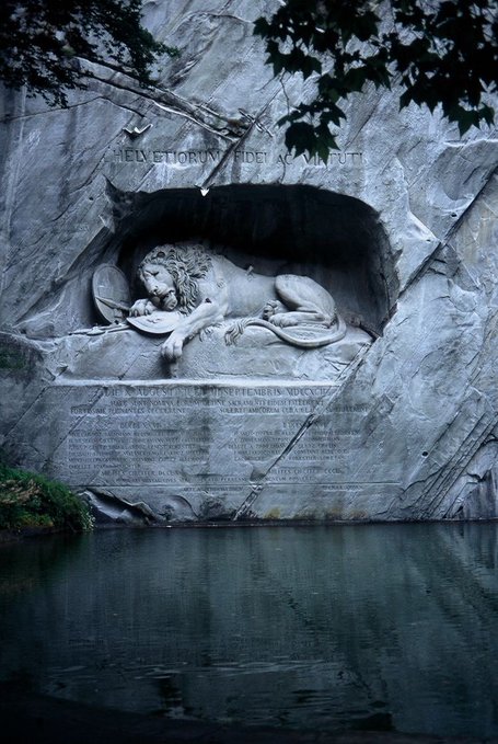 The Lion of Lucerne - Bertel Thorvaldsen - 1821 - Switzerland | Academia Aesthetics