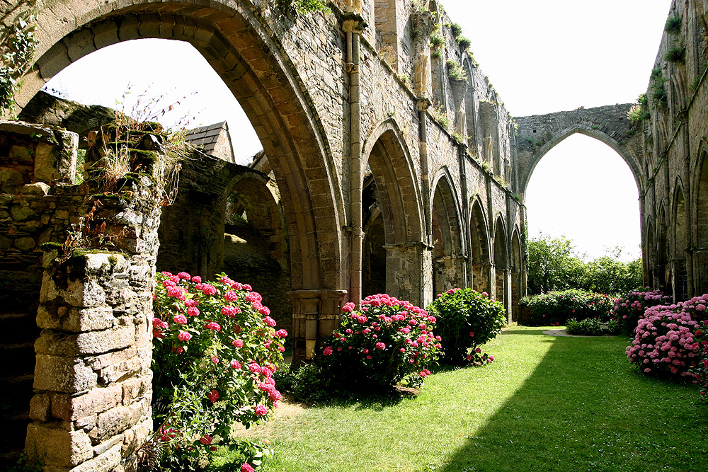 Abbaye de Beauport - 1202 - Alain I of Avaugour - France